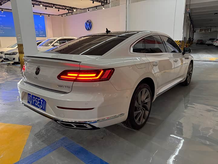 Фото 4 - Volkswagen CC
