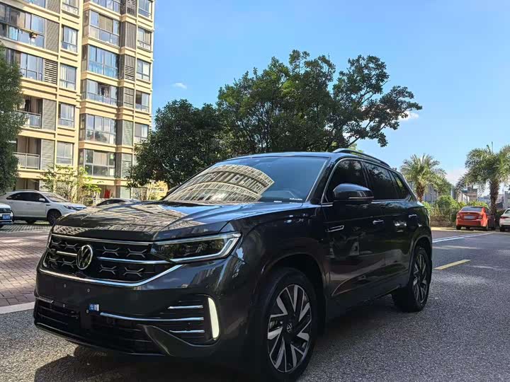 Фото 1 - Volkswagen Tayron