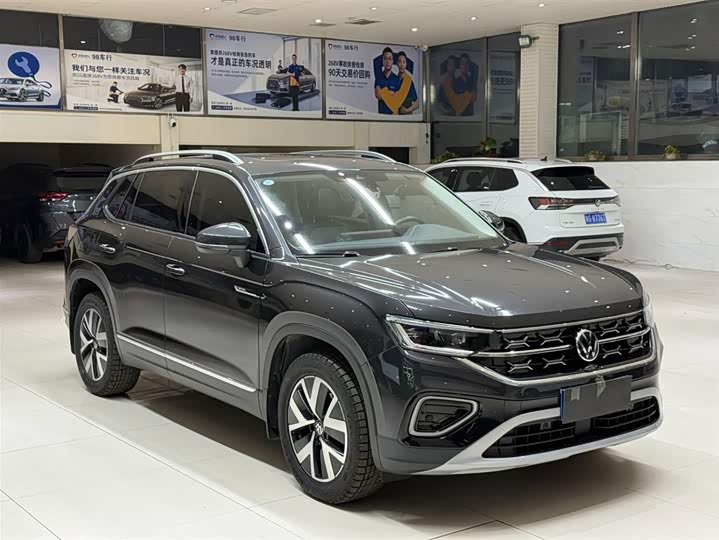 Фото 3 - Volkswagen Tayron