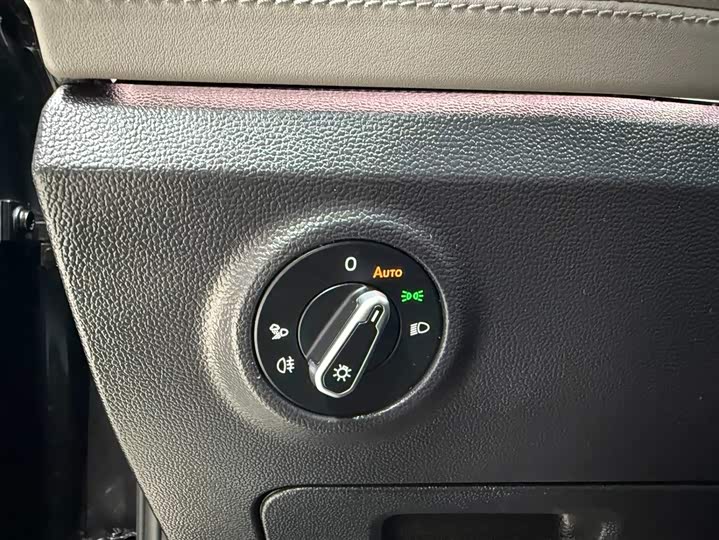 Фото 9 - Volkswagen Tayron