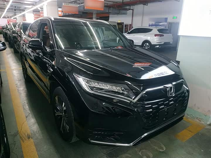 Фото 4 - Honda UR-V