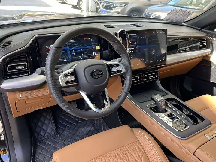 Фото 4 - GAC Trumpchi GS8