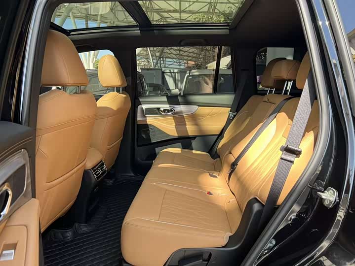 Фото 5 - GAC Trumpchi GS8