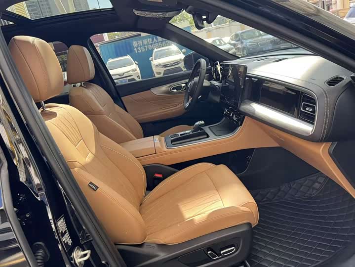 Фото 7 - GAC Trumpchi GS8