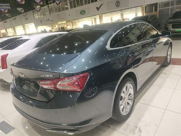 Фото 7 - Chevrolet Malibu XL