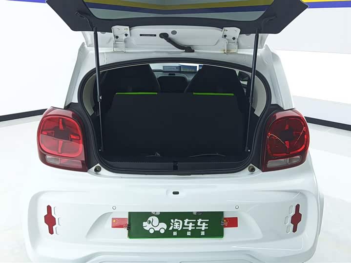 Фото 4 - Roewe Clever