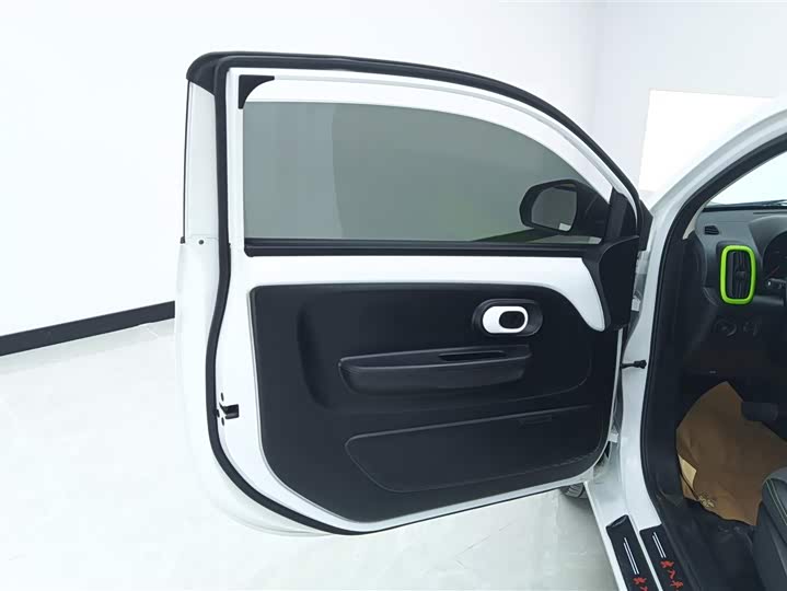 Фото 7 - Roewe Clever