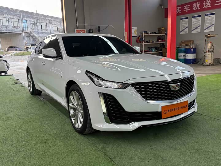 Фото 3 - Cadillac CT5