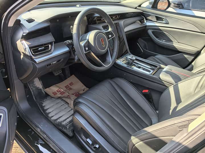 Фото 4 - Hongqi H5