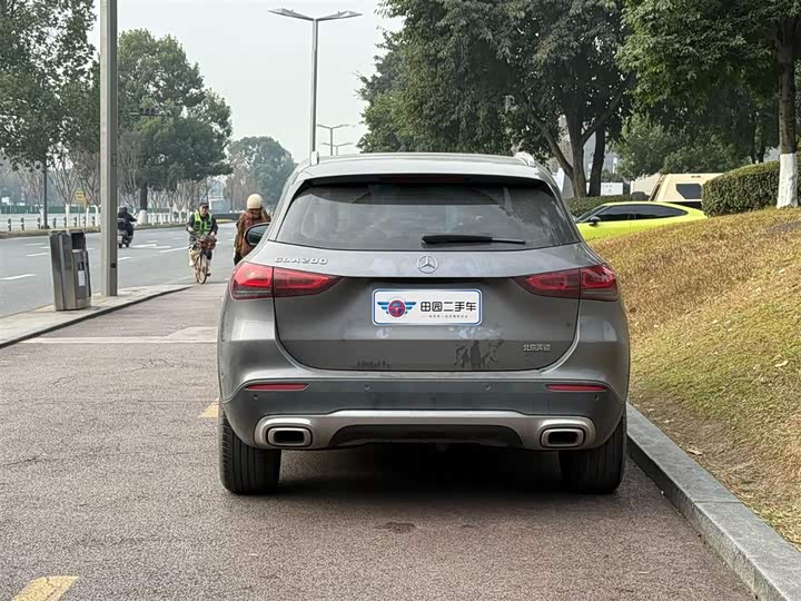 Фото 5 - Mercedes-Benz GLA-Class