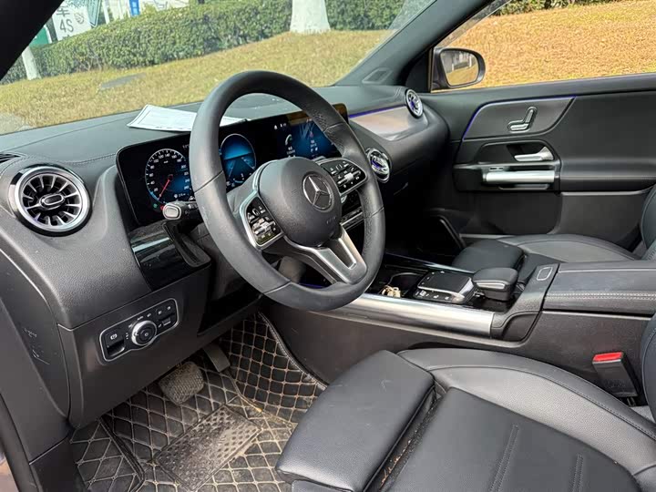 Фото 7 - Mercedes-Benz GLA-Class