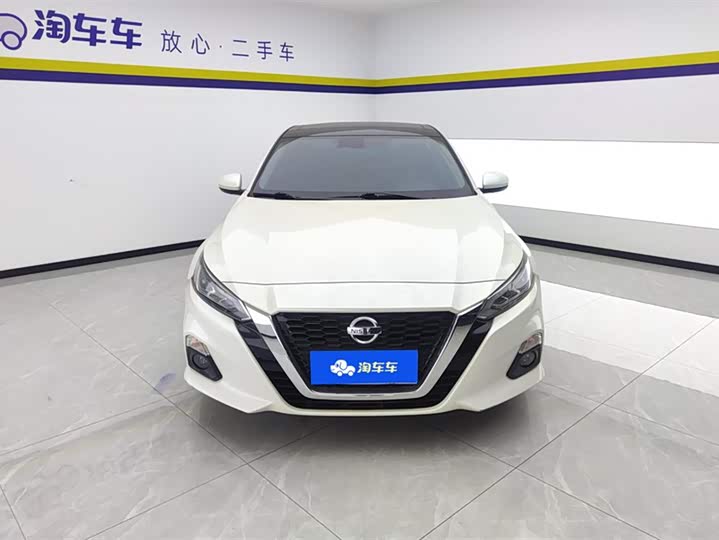 Фото 2 - Nissan Teana