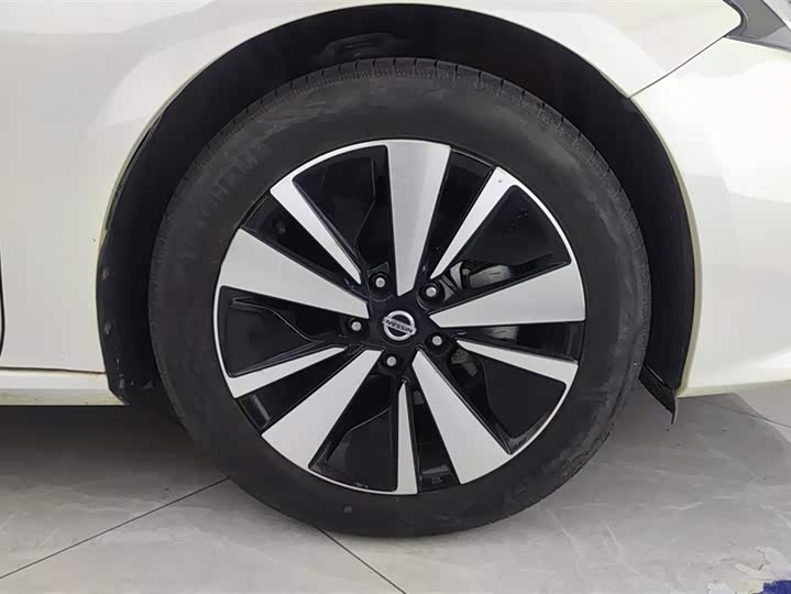 Фото 6 - Nissan Teana