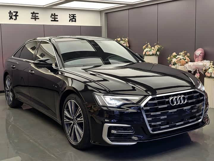 Фото 3 - Audi A6L