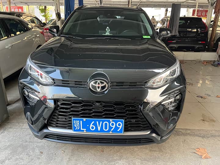 Фото 2 - Toyota Wildlander