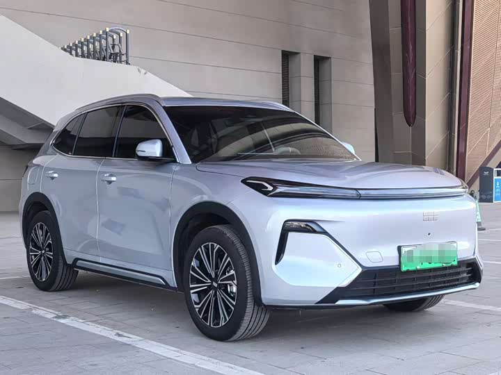 Фото 3 - Geely Galaxy Starship 7