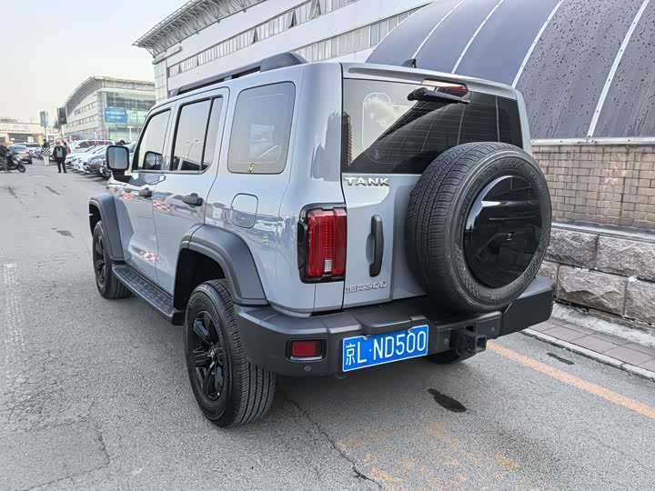 Фото 6 - Tank 300