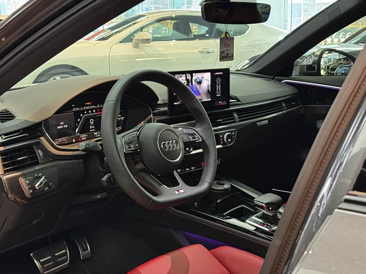 Фото 7 - Audi S4