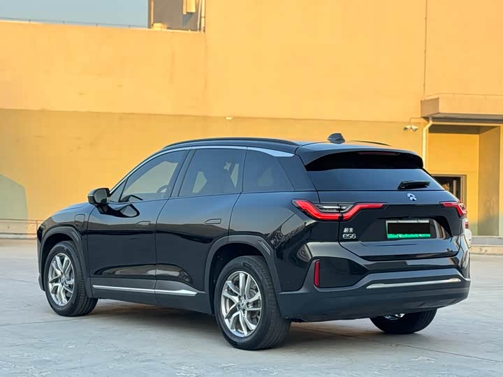 Фото 7 - Nio ES6