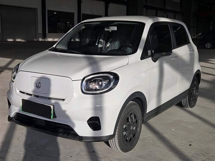 Фото 1 - Leapmotor T03