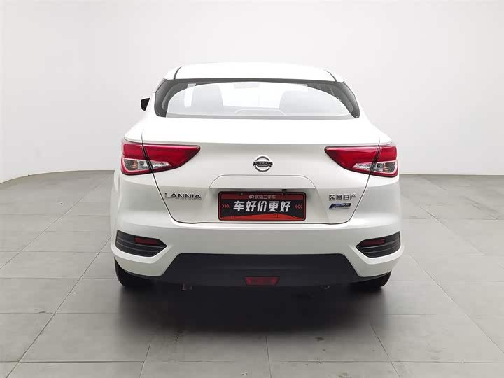 Фото 4 - Nissan Lannia