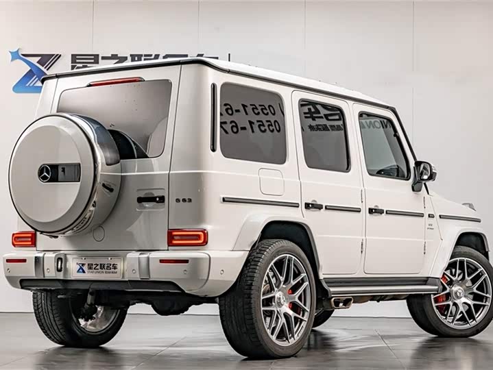 Фото 7 - Mercedes-Benz G-Class