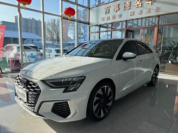 Фото 1 - Audi A3