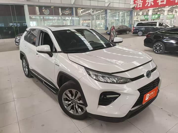 Фото 2 - Toyota Wildlander