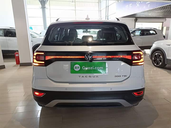 Фото 6 - Volkswagen Tacqua