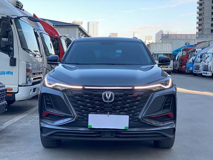 Фото 2 - Changan CS75 Plus