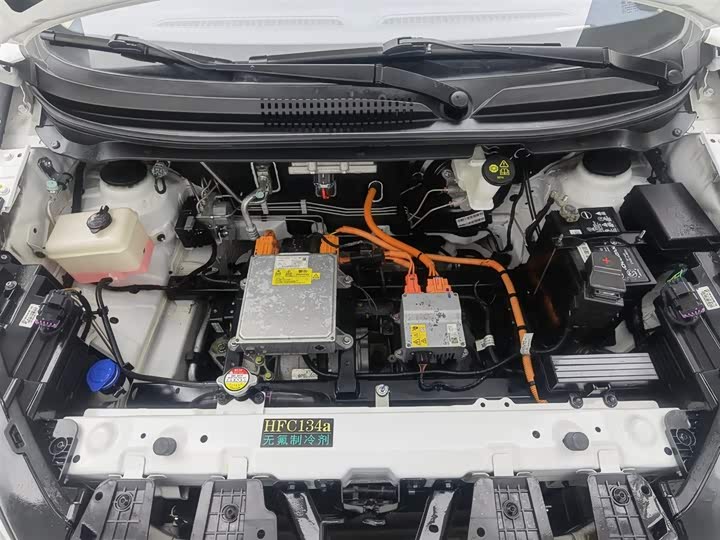 Фото 6 - Changan BenBen E-Star