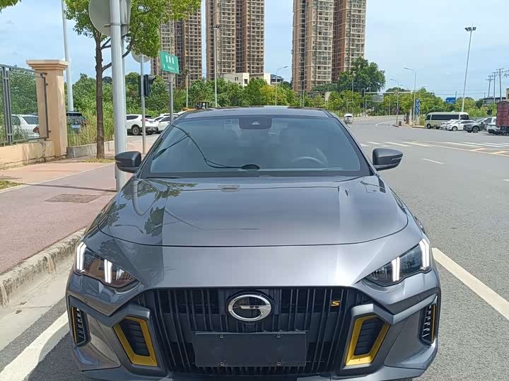 Фото 2 - GAC Trumpchi Empow R