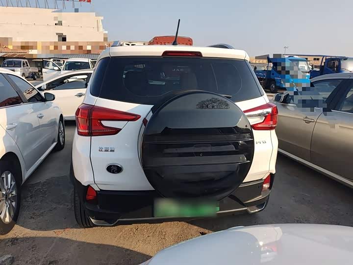 Фото 6 - BYD Yuan Pro