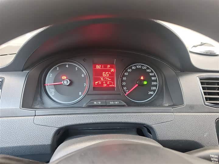 Фото 4 - Volkswagen Santana