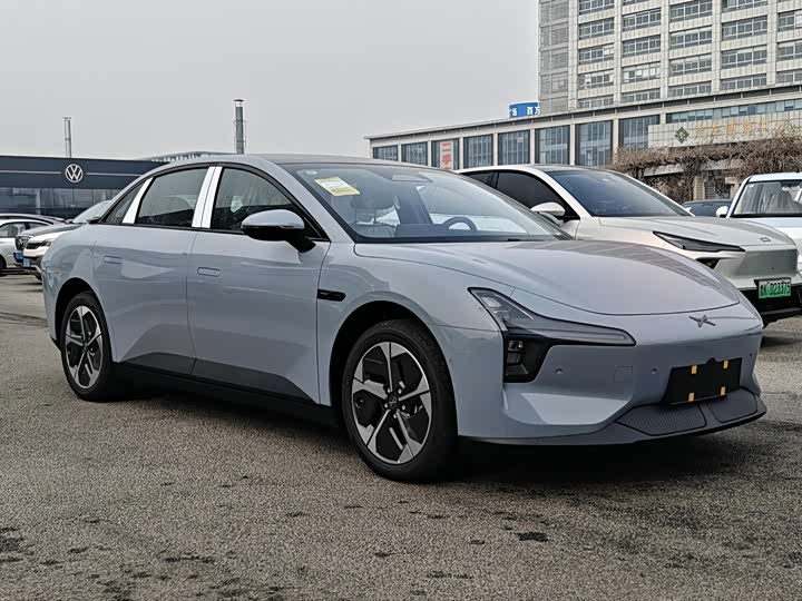 Фото 3 - XPeng Mona M03