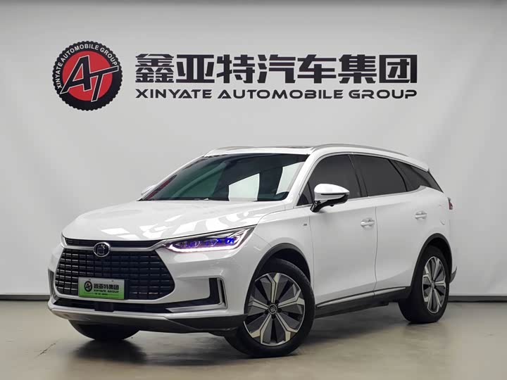 Фото 2 - BYD Tang Hybrid/EV