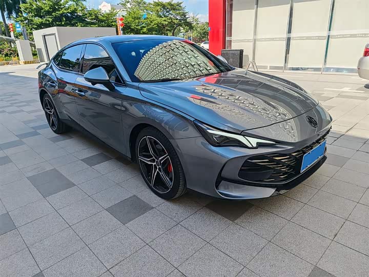 Фото 3 - MG Motor 7