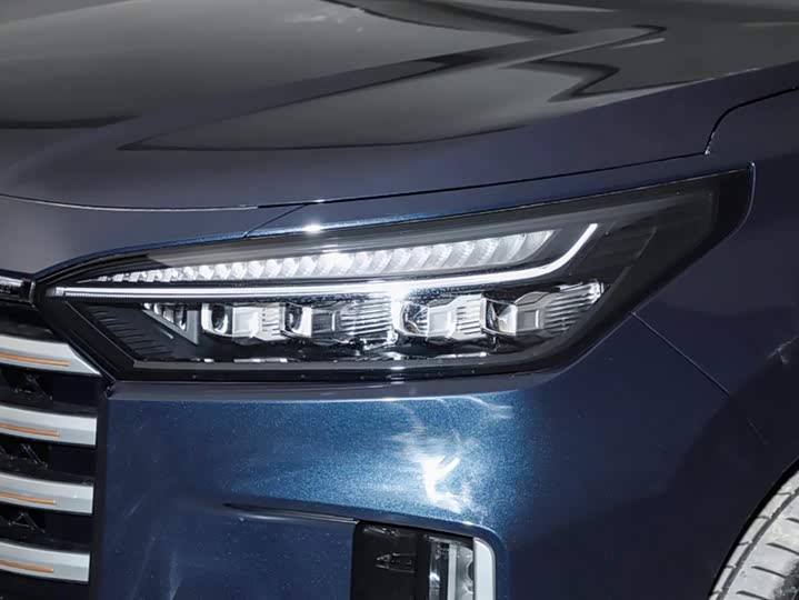 Фото 5 - Exeed VX C-DM Hybrid