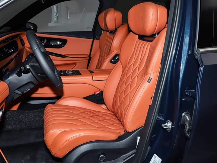 Фото 9 - Exeed VX C-DM Hybrid