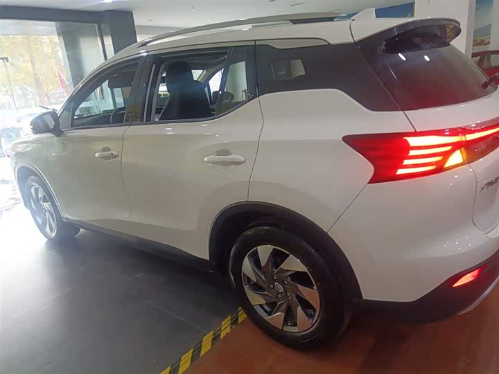 Фото 5 - GAC Trumpchi GS4