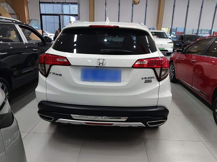 Фото 6 - Honda Vezel