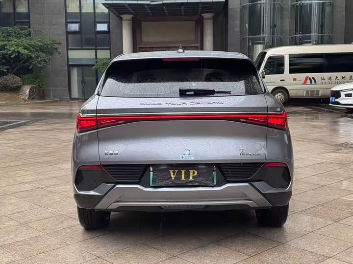 Фото 4 - BYD Yuan Plus