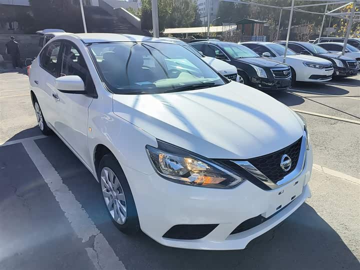 Фото 4 - Nissan Sylphy