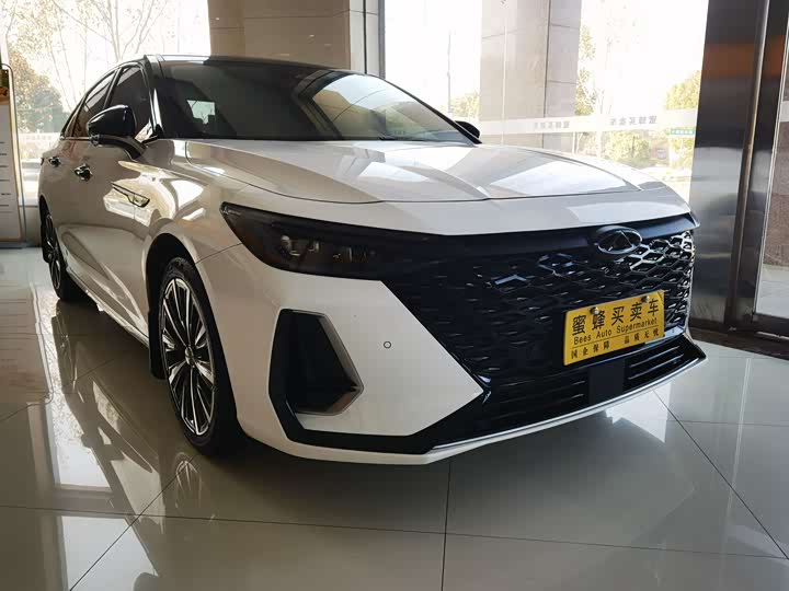 Фото 3 - Chery Arrizo 8