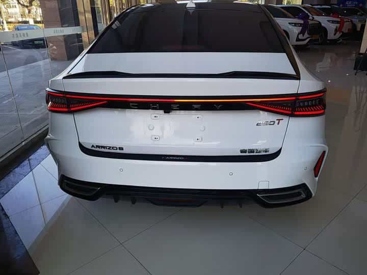 Фото 9 - Chery Arrizo 8