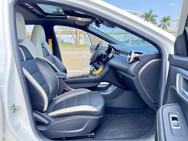 Фото 7 - MG Motor 6