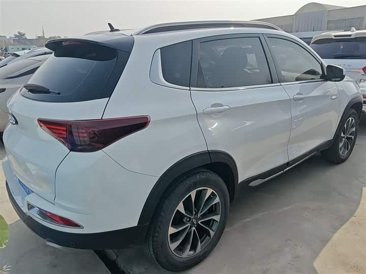 Фото 7 - Chery Tiggo 7