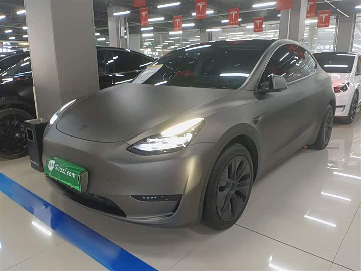 Фото 2 - Tesla Model Y