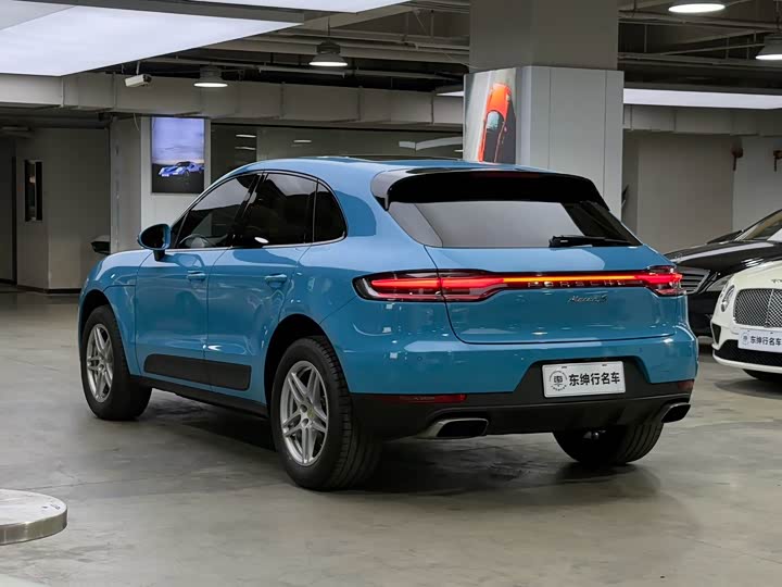 Фото 4 - Porsche Macan