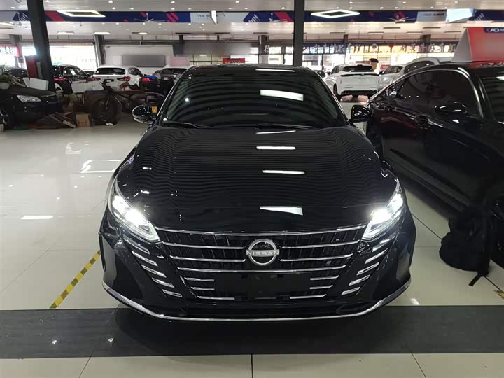 Фото 3 - Nissan Teana